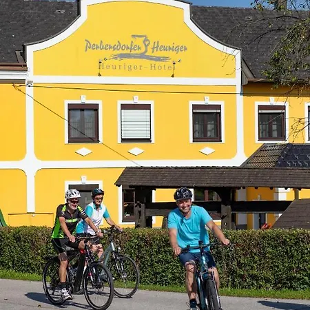 Pensjonat Perbersdorfer Heuriger 3*