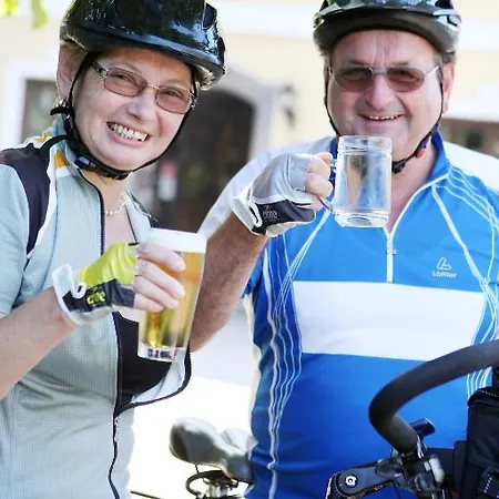 Perbersdorfer Heuriger