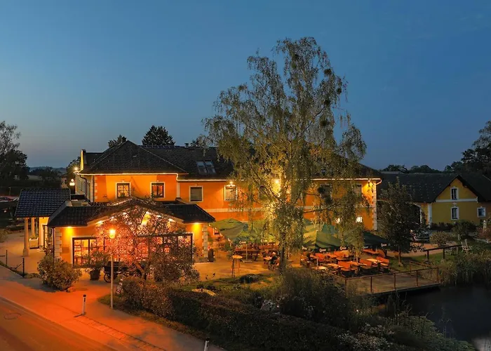 Perbersdorfer Heuriger 3*