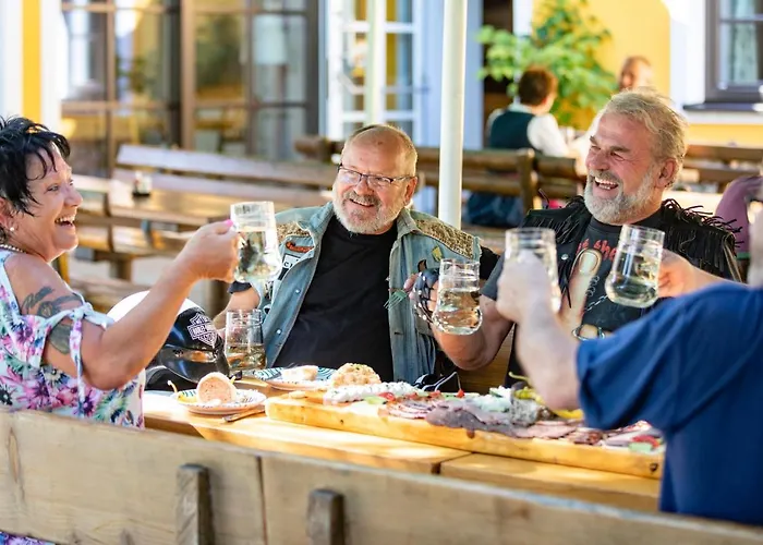 Perbersdorfer Heuriger 3*