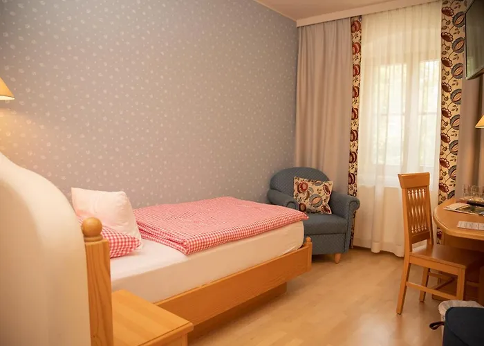 Perbersdorfer Heuriger بيت ضيافة 3*