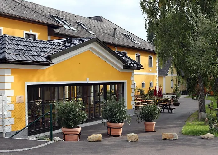 Perbersdorfer Heuriger Gasthof 3*