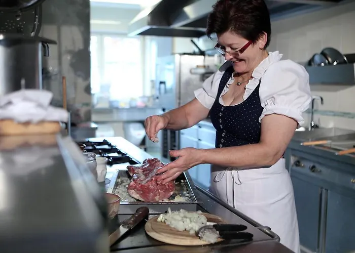 Perbersdorfer Heuriger بيت ضيافة 3*